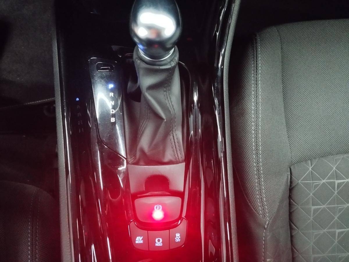 toyota-c-hr-2021-hibrido-a-gasolina-1798cc