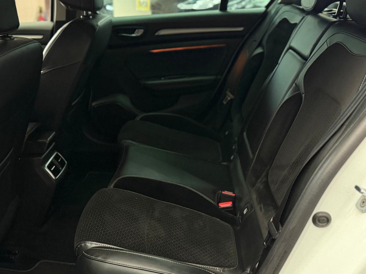 renault-megane-sport-tourer-2018-diesel-1461cc