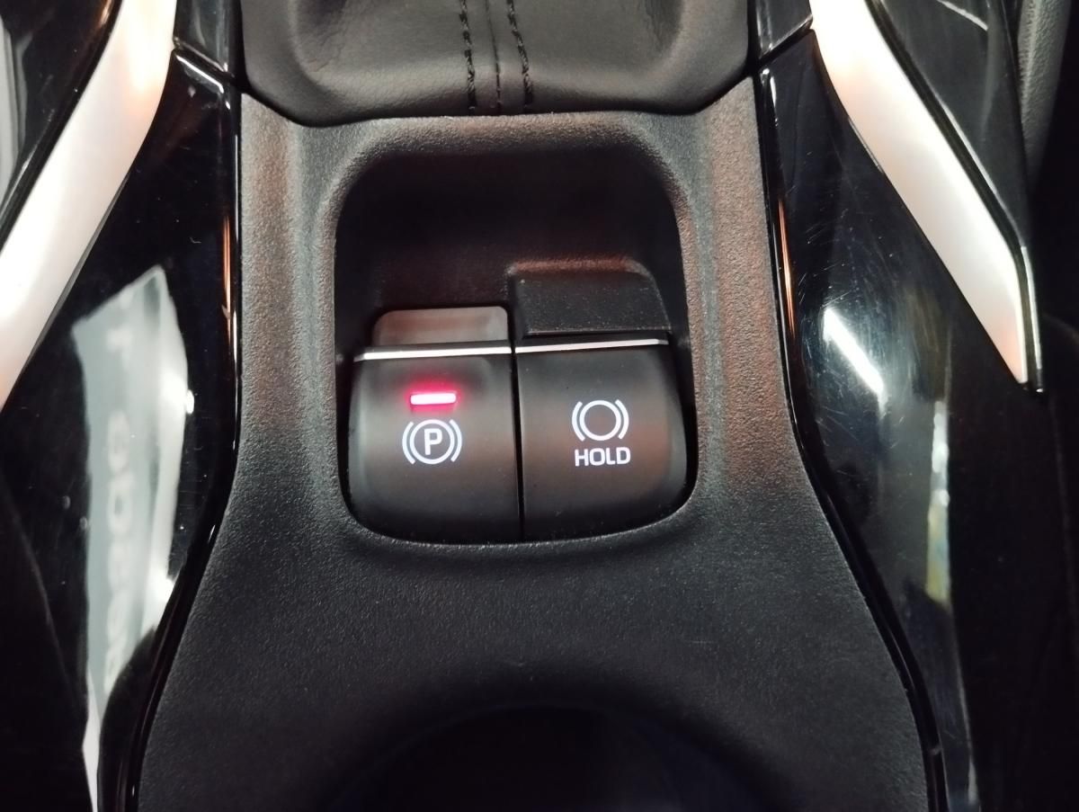 toyota-corolla-2022-hibrido-a-gasolina-1798cc