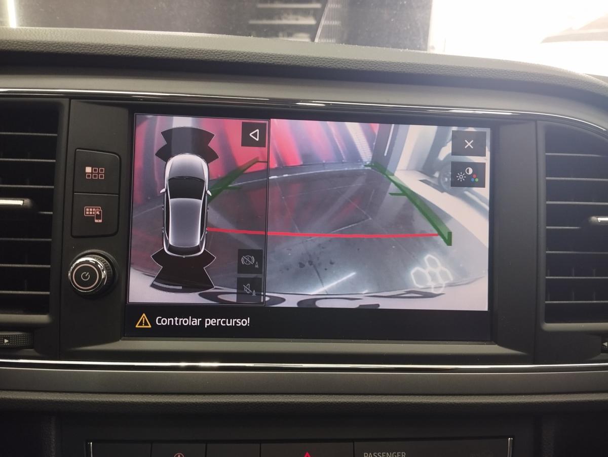 seat-leon-2019-diesel-1598cc