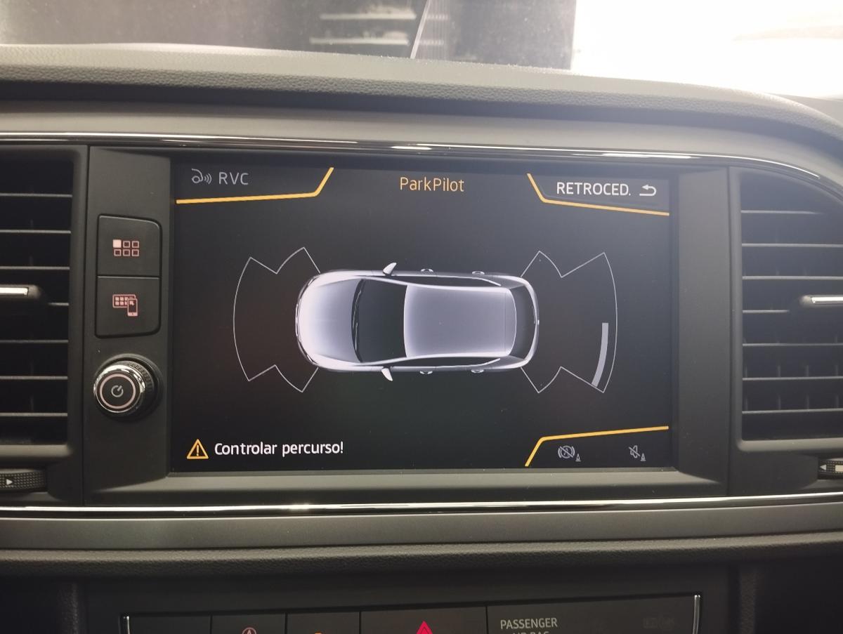 seat-leon-2019-diesel-1598cc