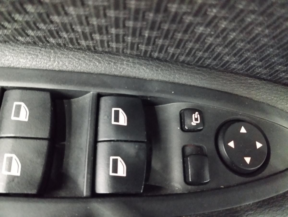 bmw-x1-2020-hibrido-a-gasolina-1499cc