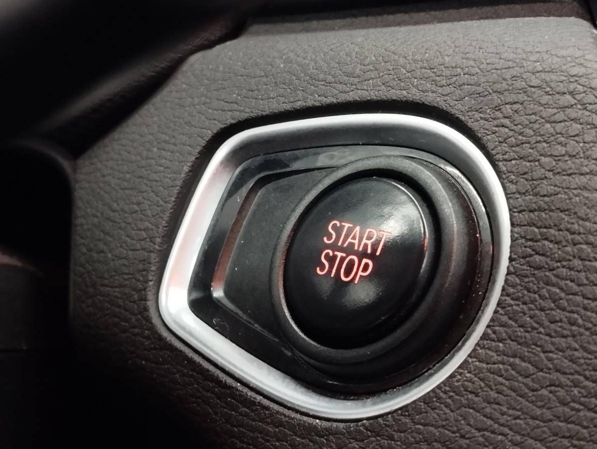 bmw-x1-2020-hibrido-a-gasolina-1499cc
