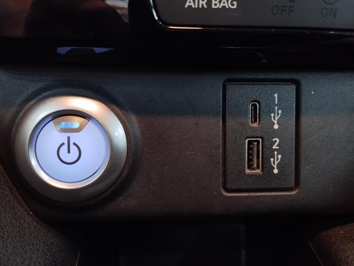 nissan-leaf-2021-eletrico-0cc