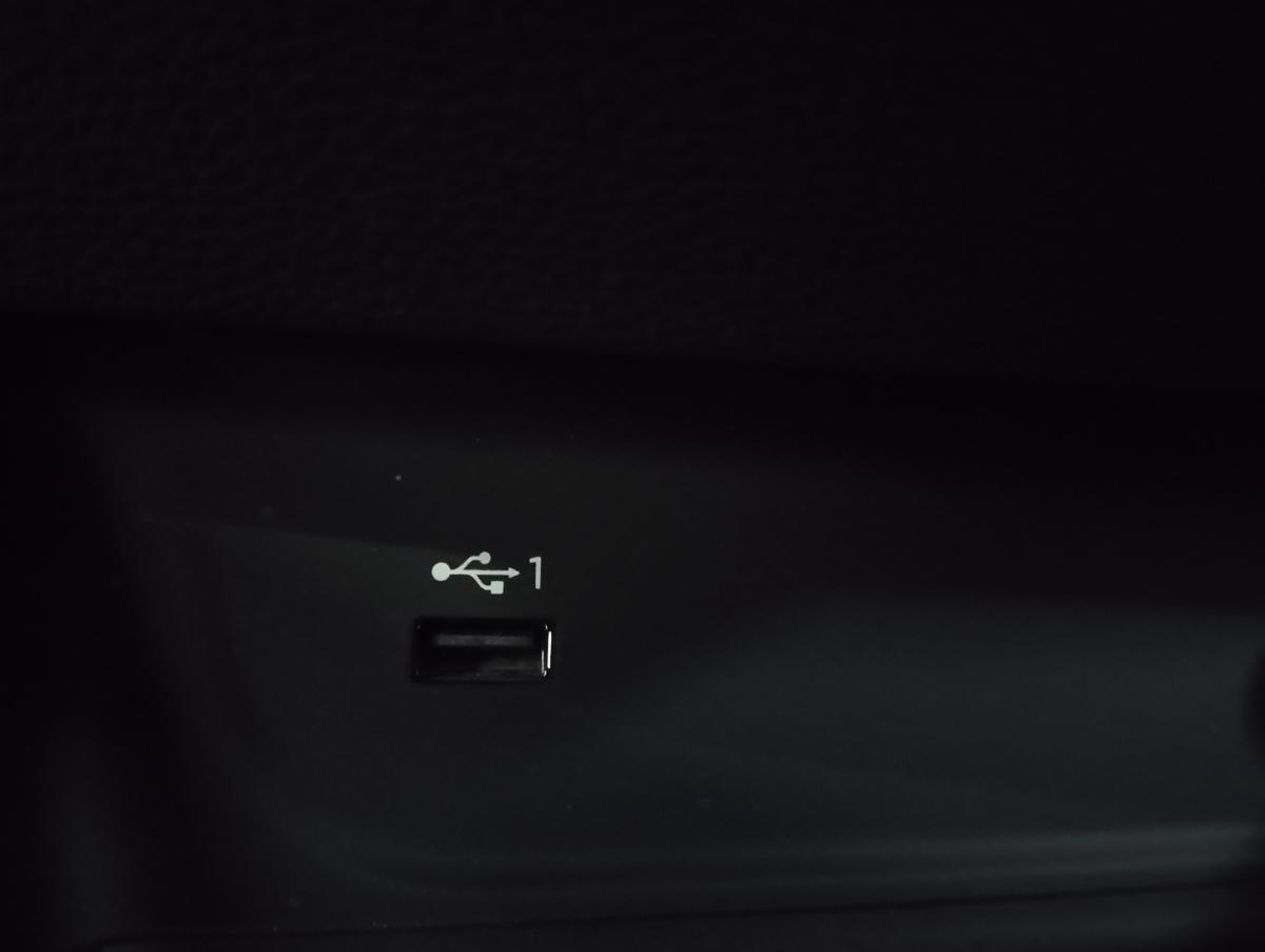 audi-a4-2021-hibrido-a-diesel-1968cc