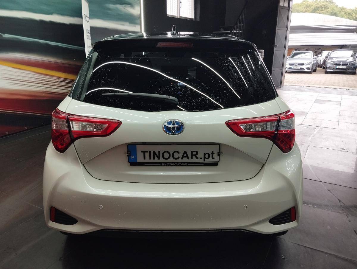 toyota-yaris-2018-hibrido-a-gasolina-1497cc
