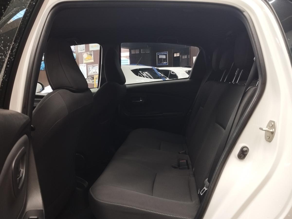 toyota-yaris-2018-hibrido-a-gasolina-1497cc