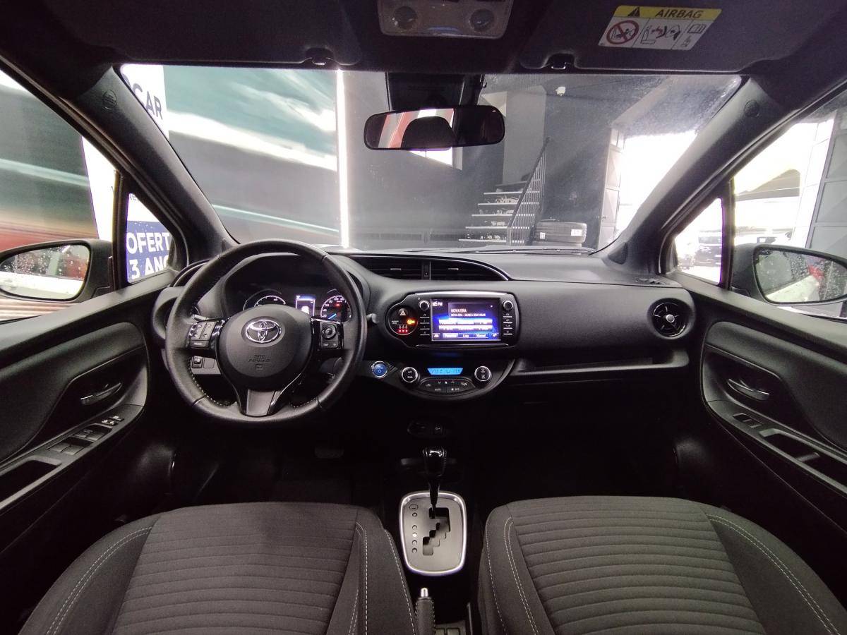 toyota-yaris-2018-hibrido-a-gasolina-1497cc