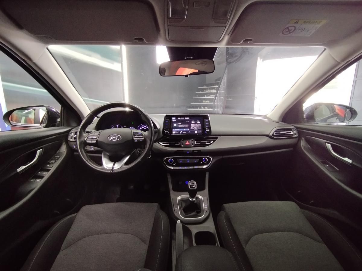 hyundai-i30-2021-diesel-1598cc