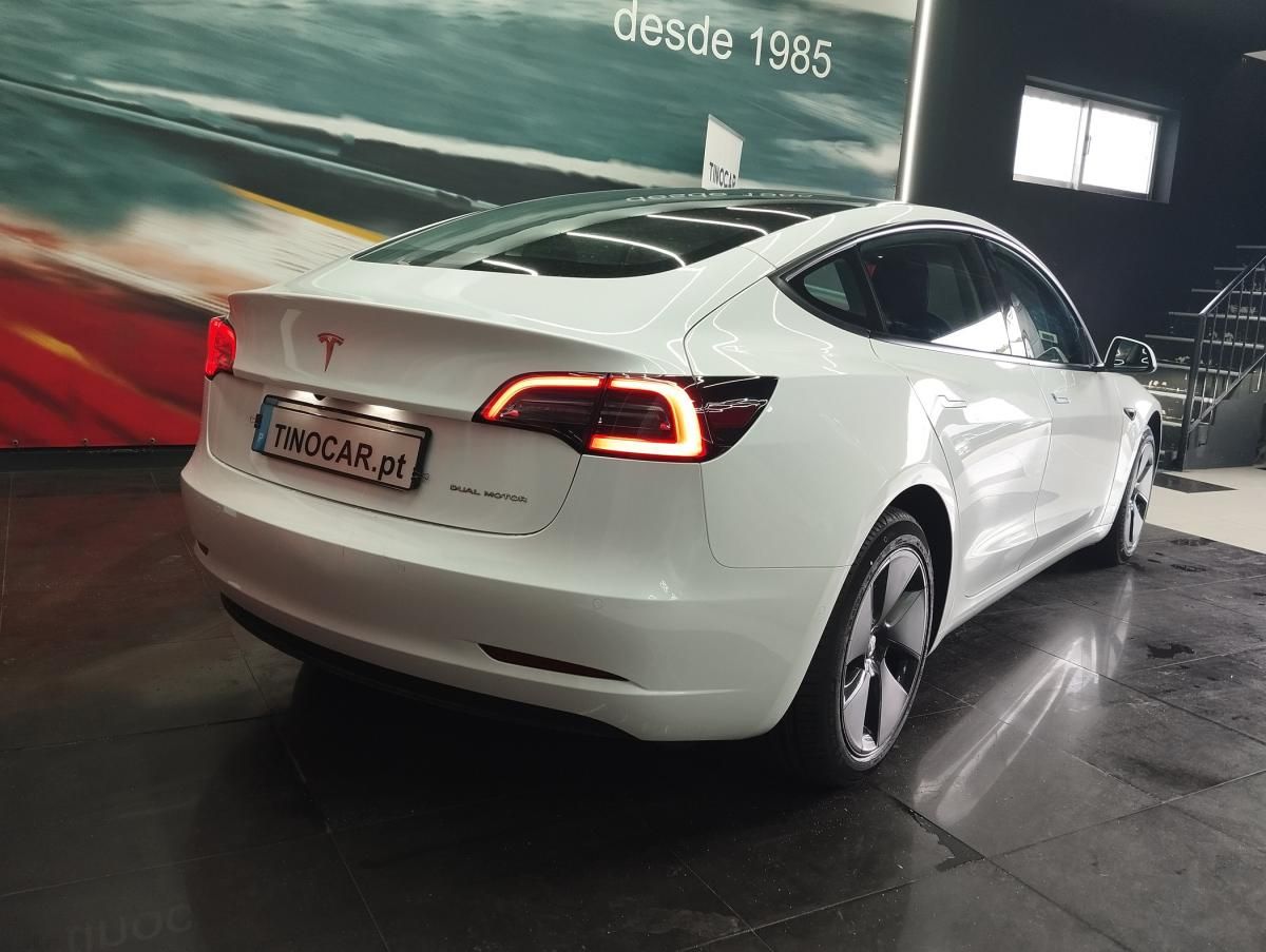 tesla-model-3-2022-eletrico-0cc