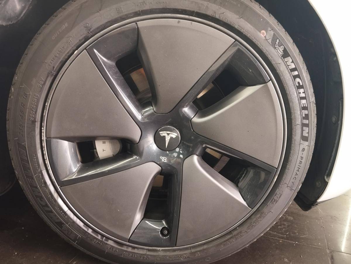 tesla-model-3-2022-eletrico-0cc