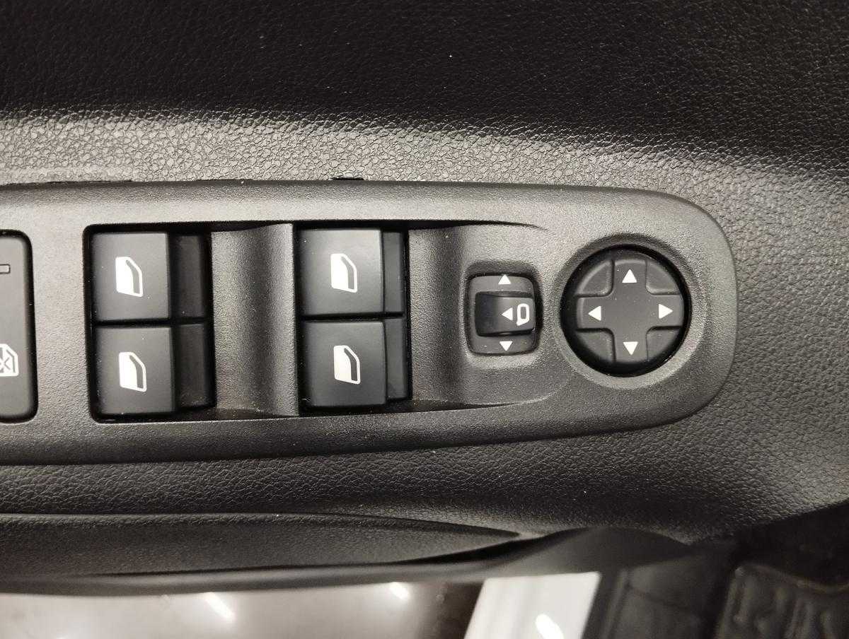 opel-combo-2020-gasolina-1199cc