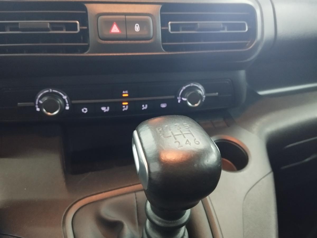 opel-combo-2020-gasolina-1199cc