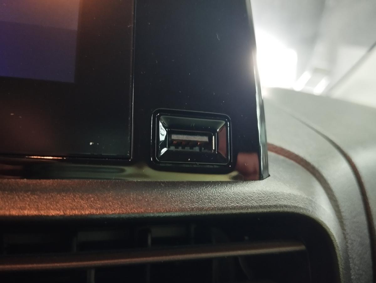 opel-combo-2020-gasolina-1199cc