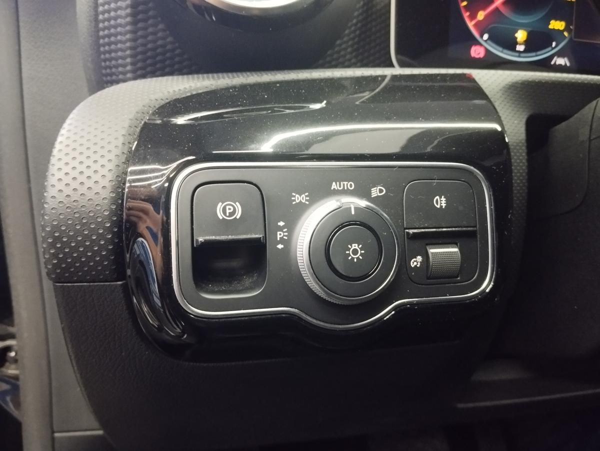 mercedes-benz-cla-2019-gasolina-1332cc