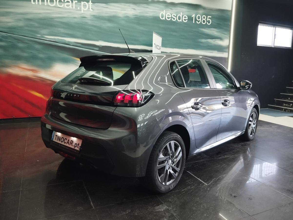 peugeot-208-2022-diesel-1499cc