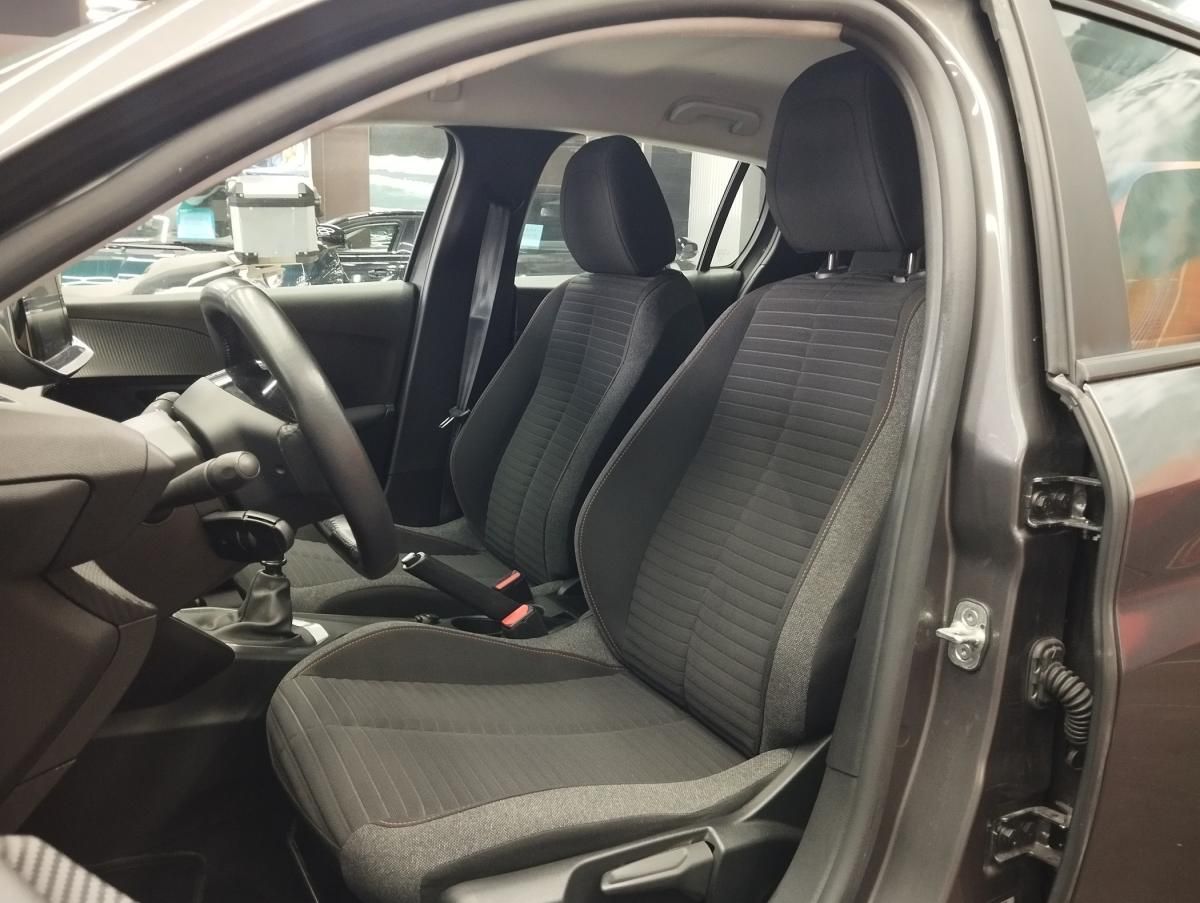 peugeot-208-2022-diesel-1499cc