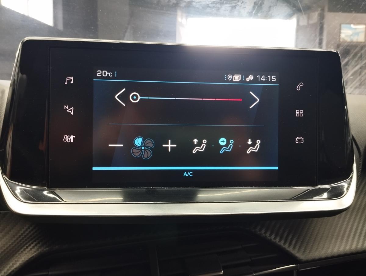 peugeot-208-2022-diesel-1499cc