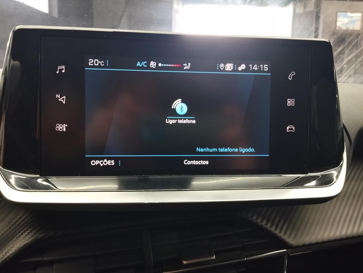 peugeot-208-2022-diesel-1499cc