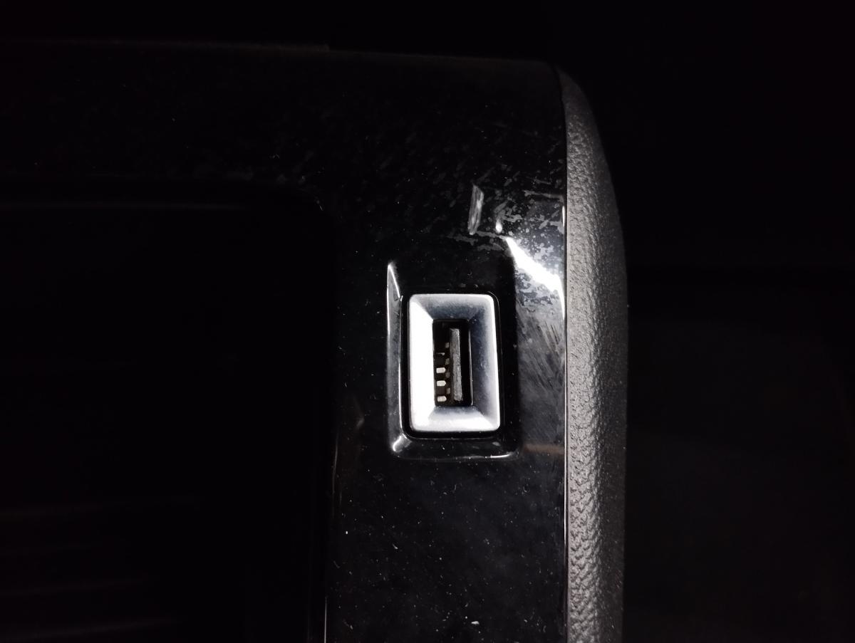 peugeot-208-2022-diesel-1499cc