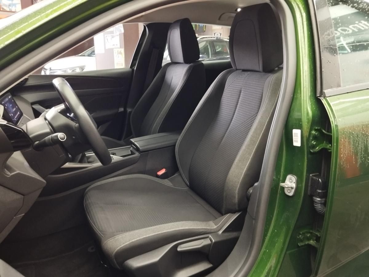 peugeot-308-2023-gasolina-1199cc