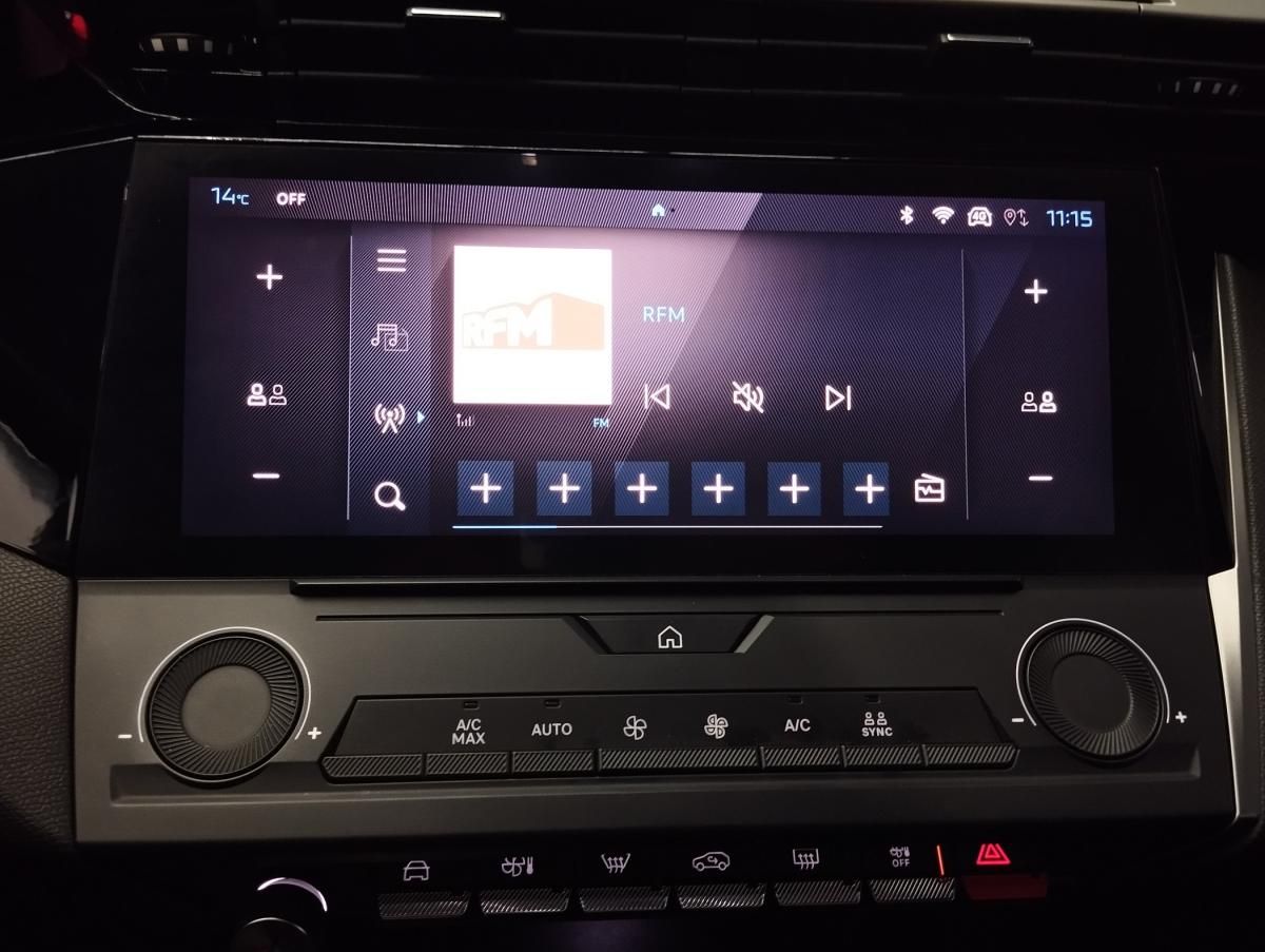 peugeot-308-2023-gasolina-1199cc