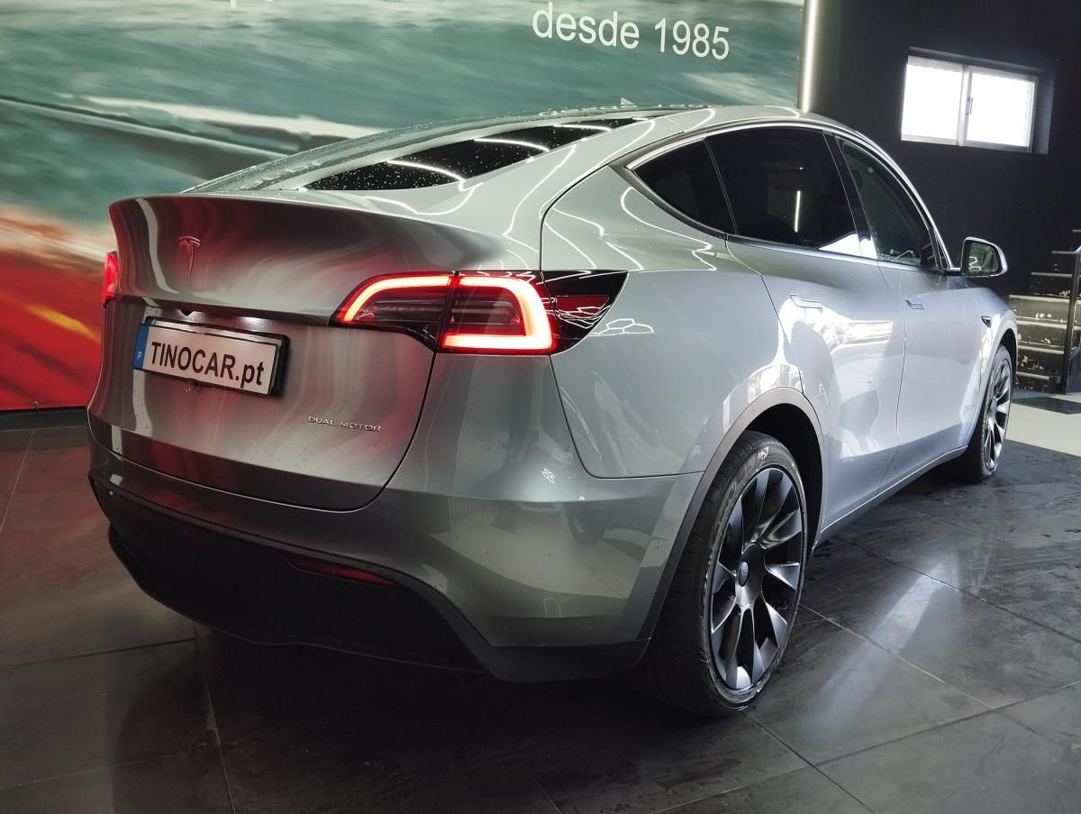 tesla-model-y-2023-eletrico-0cc