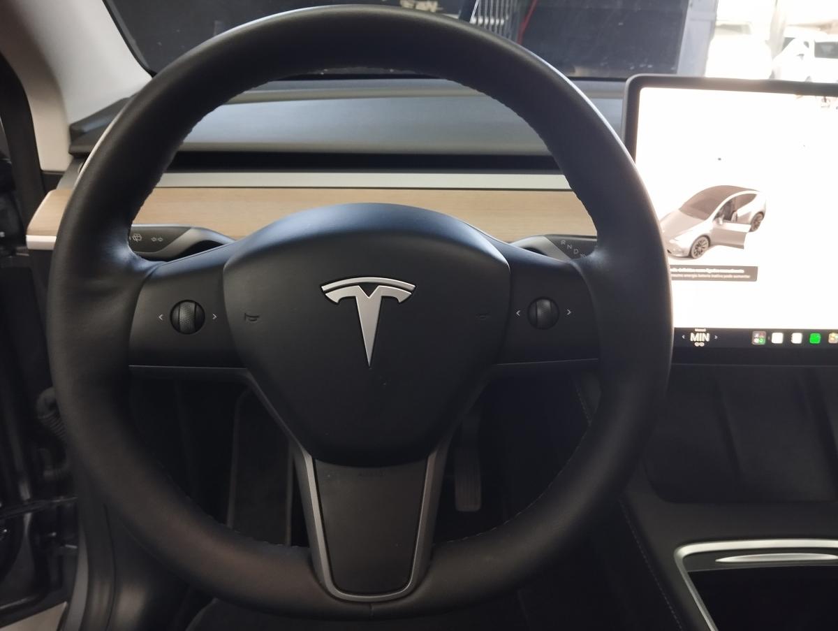 tesla-model-y-2023-eletrico-0cc