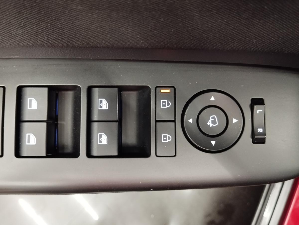 hyundai-kauai-2023-hibrido-a-gasolina-1580cc