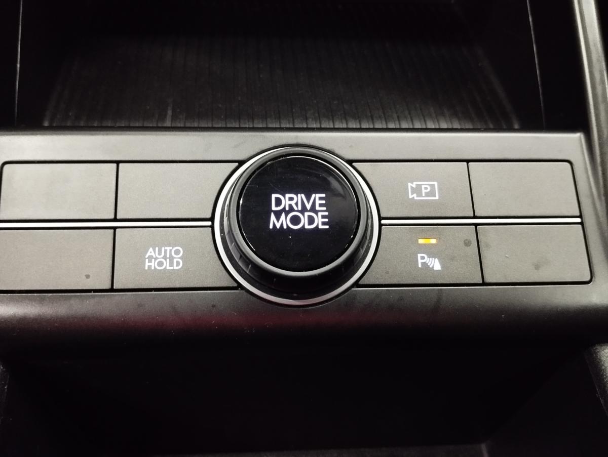 hyundai-kauai-2023-hibrido-a-gasolina-1580cc