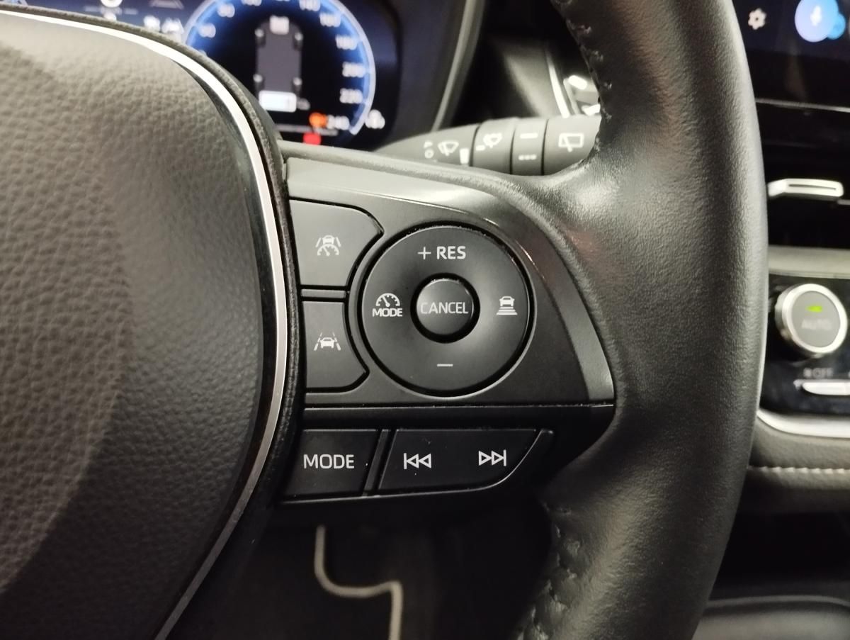 toyota-corolla-2023-hibrido-a-gasolina-1798cc