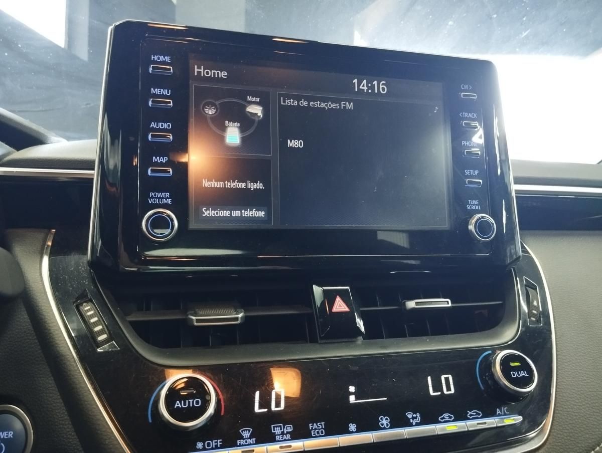 toyota-corolla-2021-hibrido-a-gasolina-1798cc