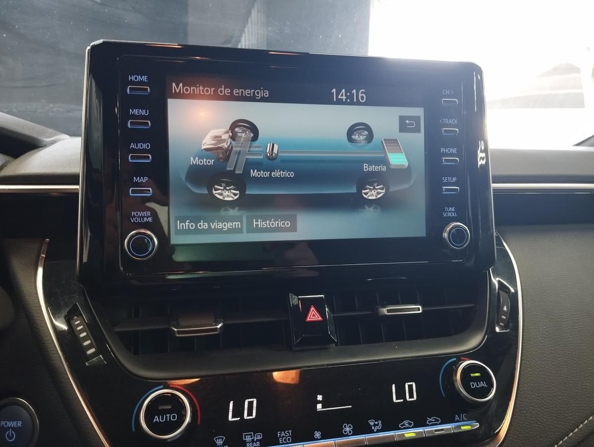 toyota-corolla-2021-hibrido-a-gasolina-1798cc
