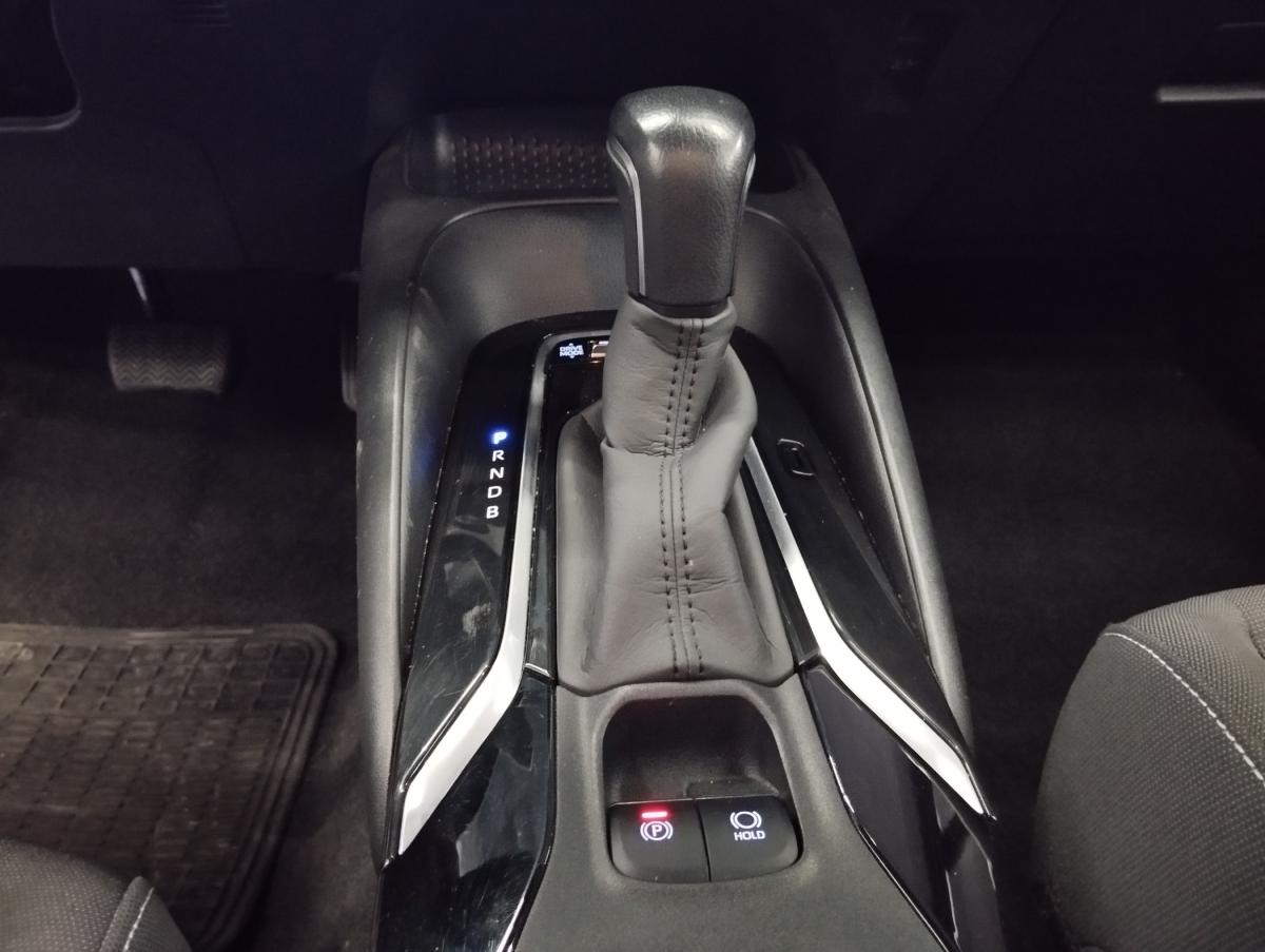 toyota-corolla-2021-hibrido-a-gasolina-1798cc
