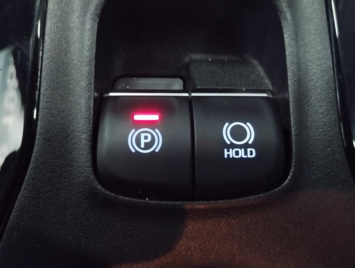 toyota-corolla-2021-hibrido-a-gasolina-1798cc