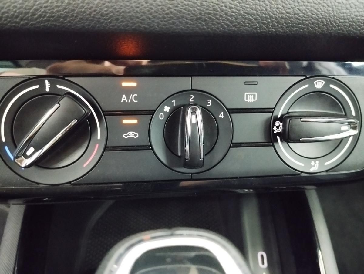 skoda-kamiq-2024-gasolina-999cc