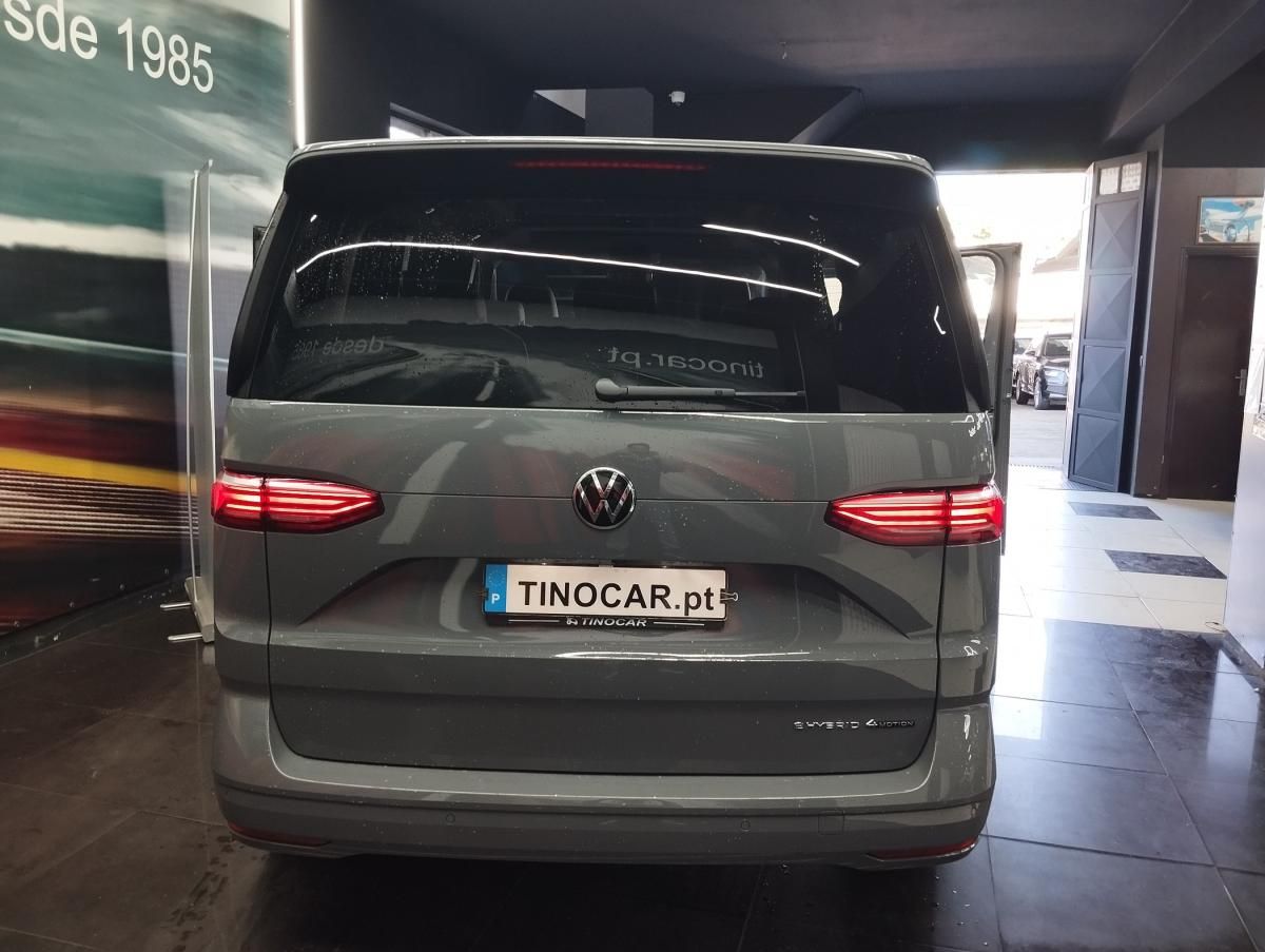 volkswagen-multivan-2025-hibrido-a-gasolina-1498cc