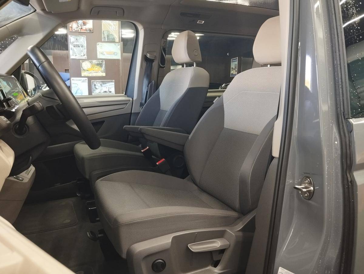 volkswagen-multivan-2025-hibrido-a-gasolina-1498cc