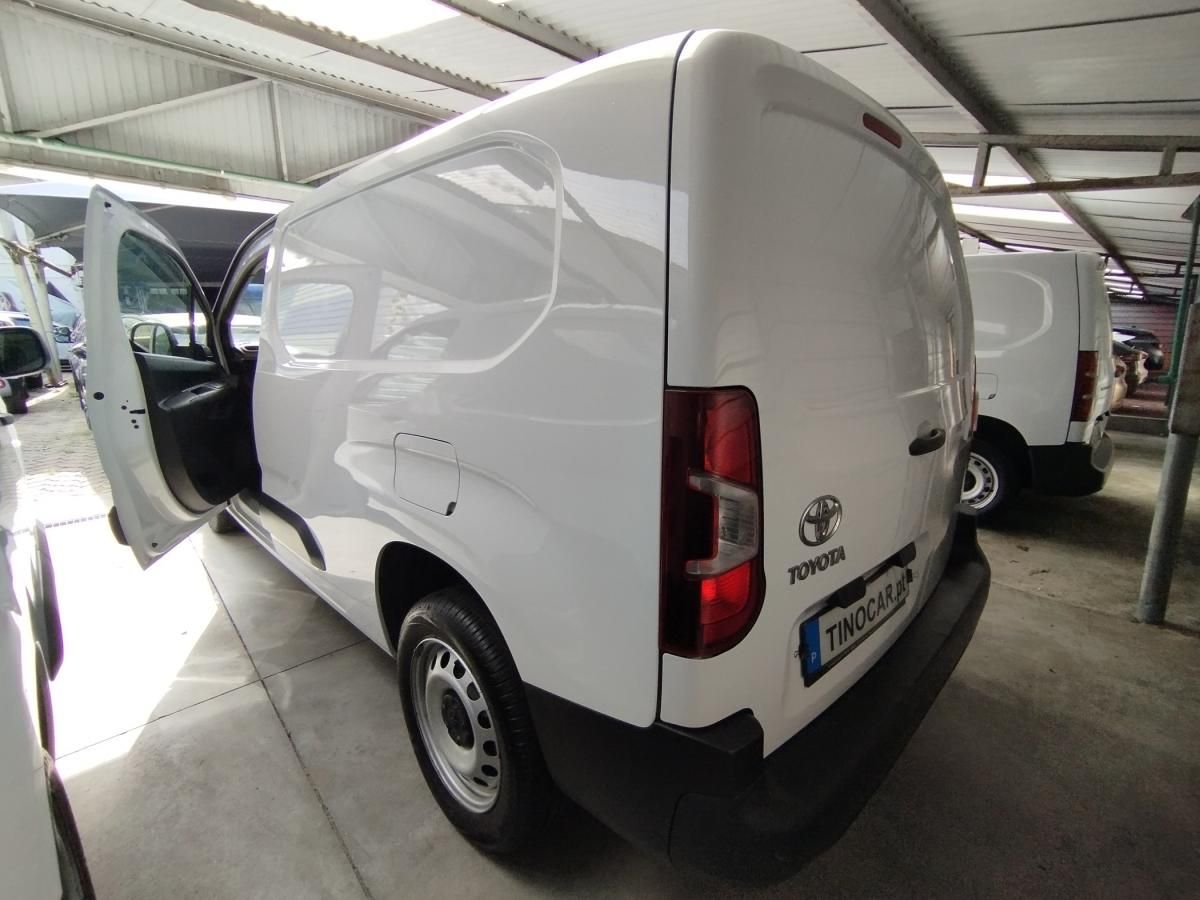 toyota-proace-2023-diesel-1499cc