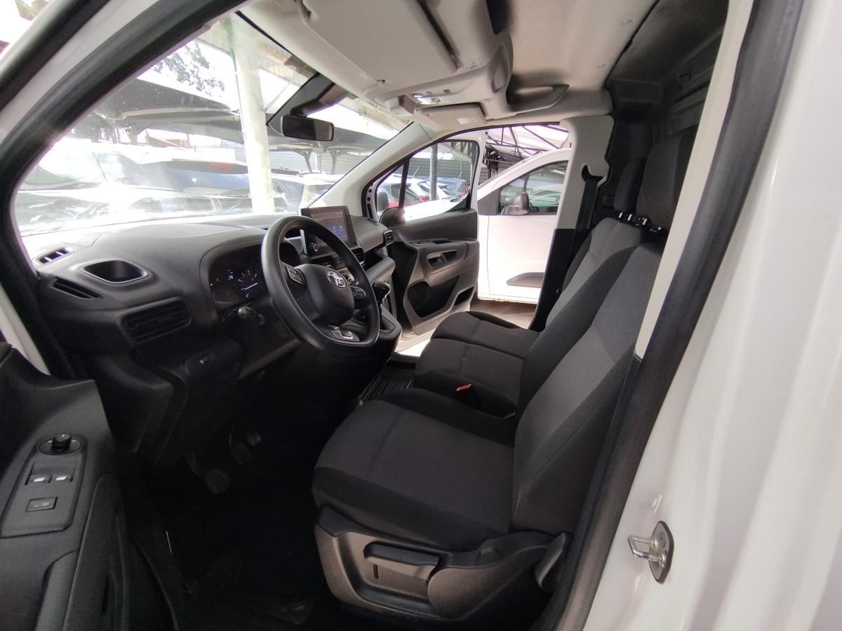 toyota-proace-2023-diesel-1499cc