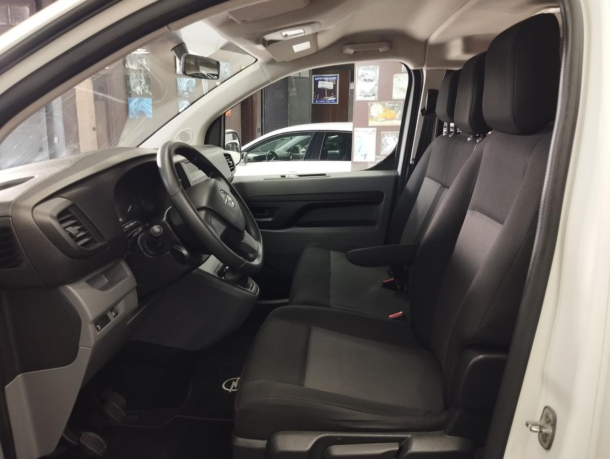 opel-vivaro-2021-diesel-1499cc