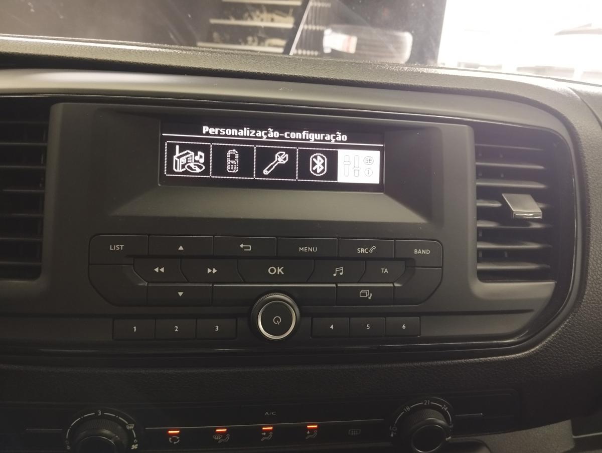 opel-vivaro-2021-diesel-1499cc