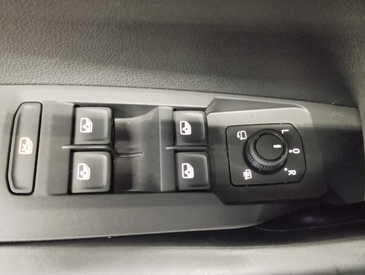 volkswagen-t-cross-2025-gasolina-999cc