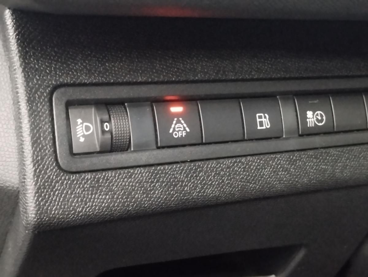 peugeot-3008-2021-hibrido-a-gasolina-1598cc