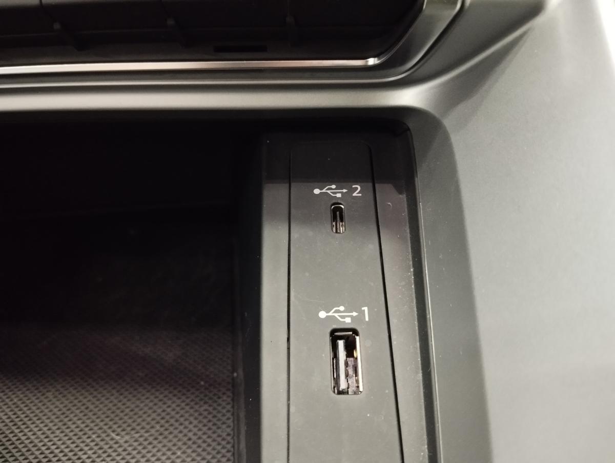 audi-q3-2020-gasolina-1498cc