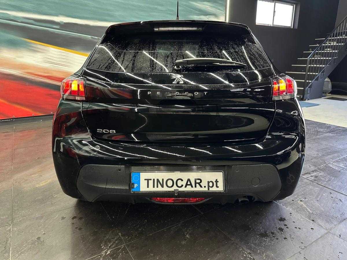 peugeot-208-2023-gasolina-1199cc