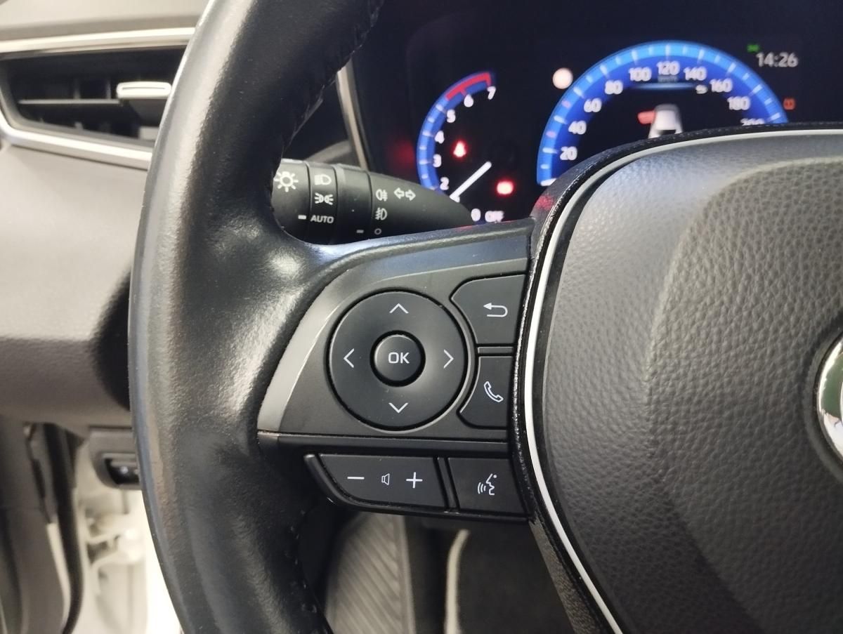 toyota-corolla-2021-hibrido-a-gasolina-1798cc