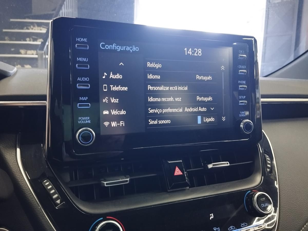 toyota-corolla-2021-hibrido-a-gasolina-1798cc