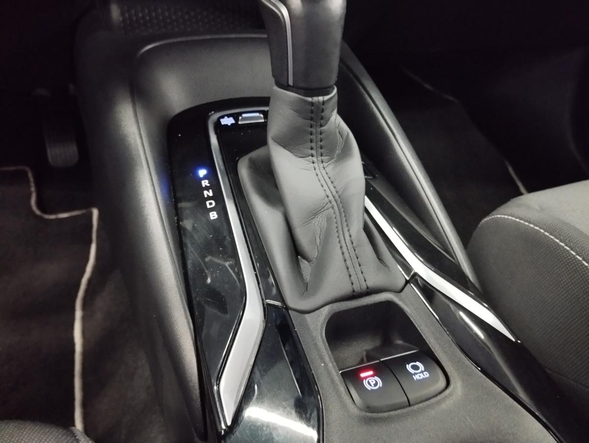 toyota-corolla-2021-hibrido-a-gasolina-1798cc