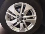 toyota-yaris-2022-hibrido-a-gasolina-1490cc